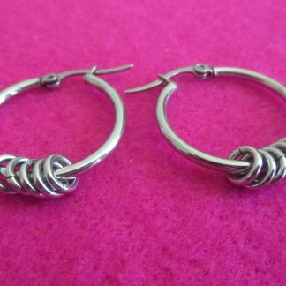 Hoops with rings